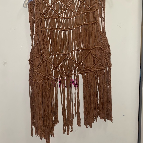 vest - Picture 2 of 2